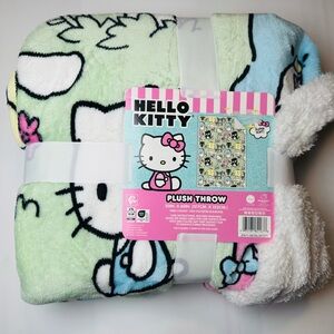 Hello Kitty plush throw 50x60